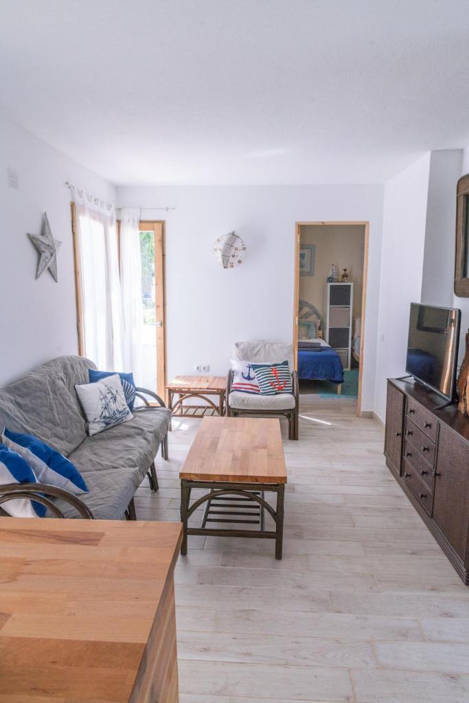 The Ohana Beach Apartment photo 3