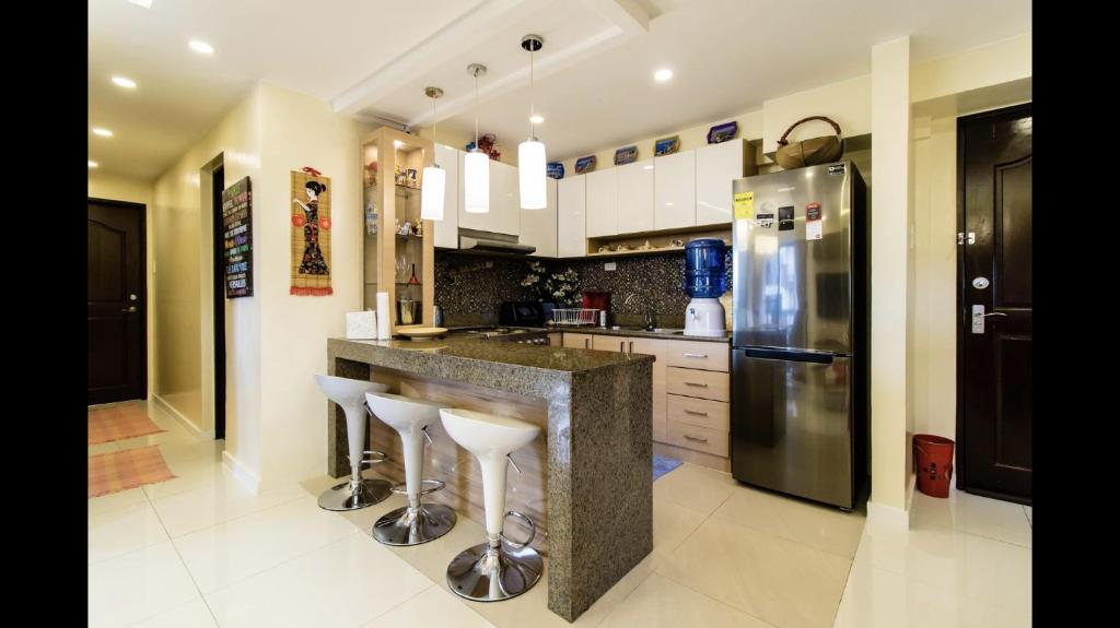 Grand Apartment near BGC photo 2