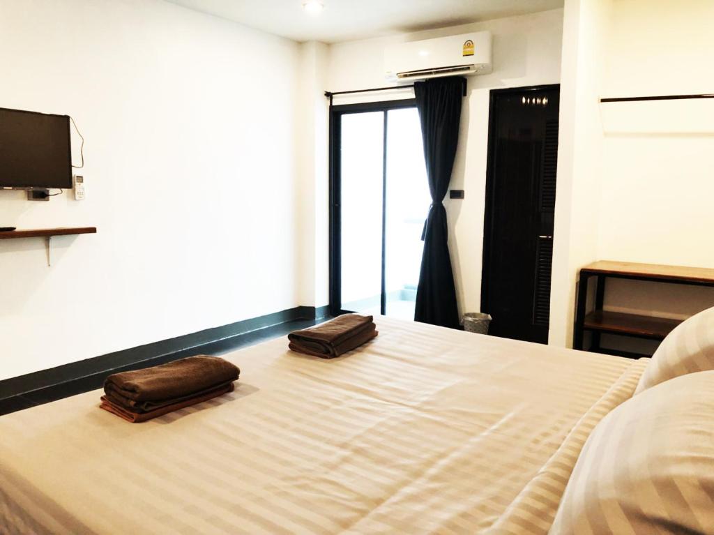 Bed Tel photo 1