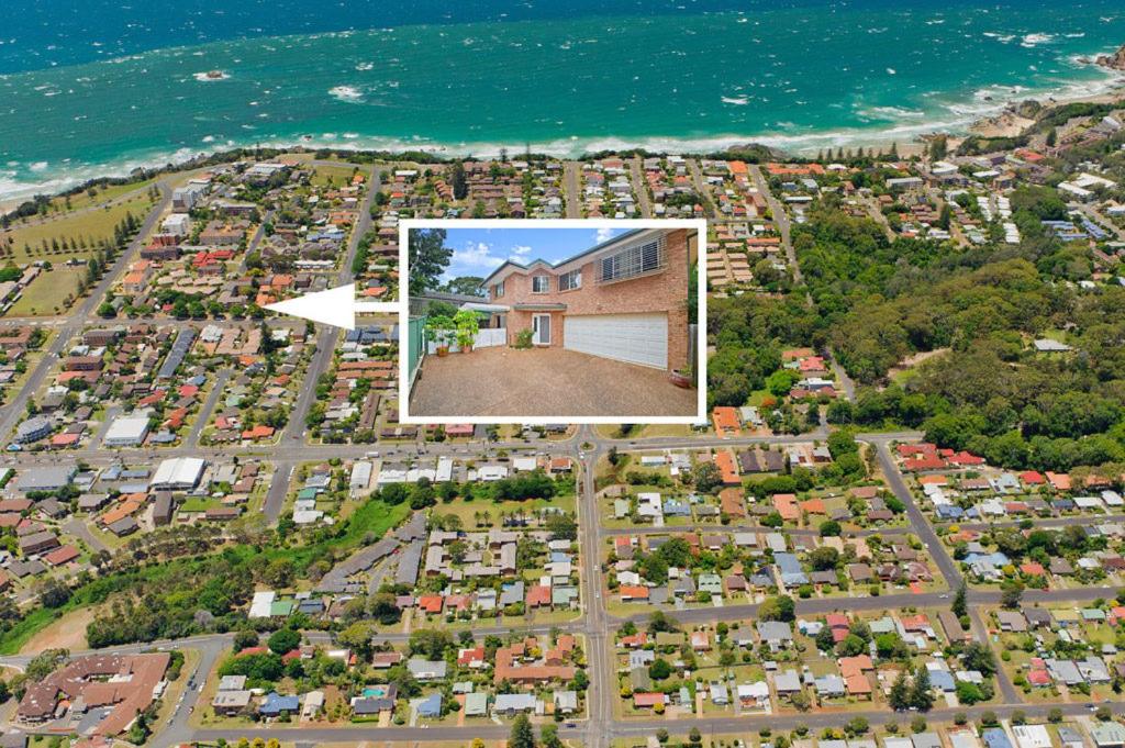 354 Owen Street Port Macquarie photo 1
