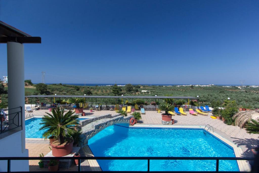 Pinelopi Apartments photo 3