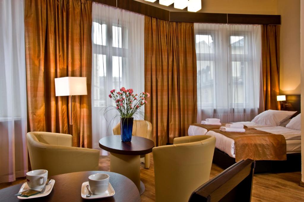 Двухместный (Роскошный двухместный номер с 1 кроватью), Spatz Aparthotel