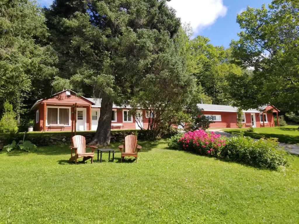 Kan-à-Mouche Pourvoirie Auberge et Chalets photo 1