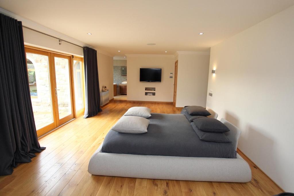 Craig Alvah Lodge photo 2