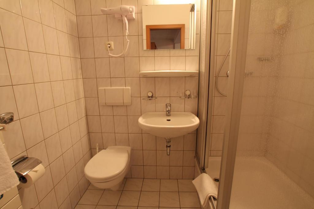 Hotel Weisse Taube photo 3