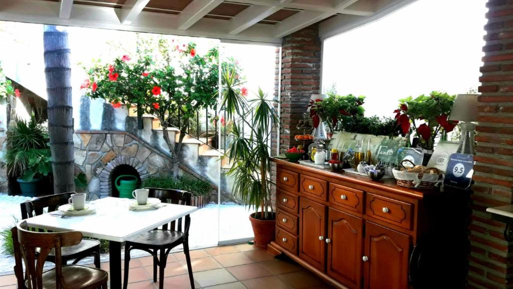 Welcome Inn Nerja guest house Luxury Bed & Breakfast photo 4