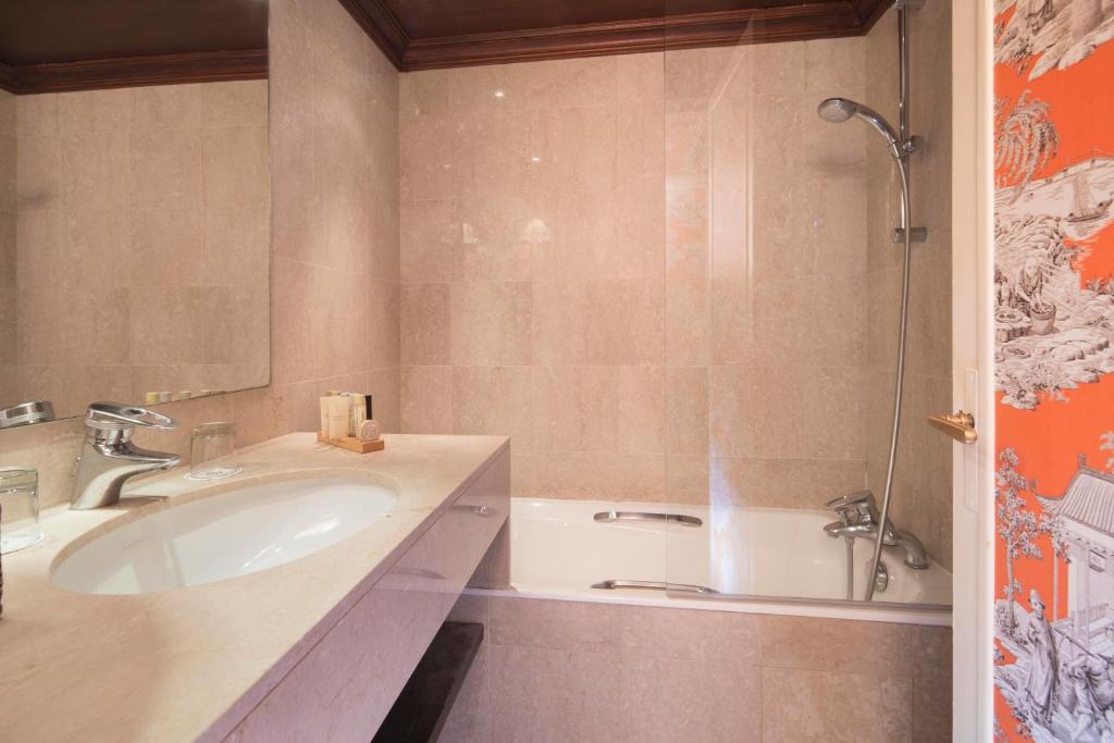 Двухместный (Двухместный номер Делюкс с 1 кроватью), Hôtel du Danube Saint Germain