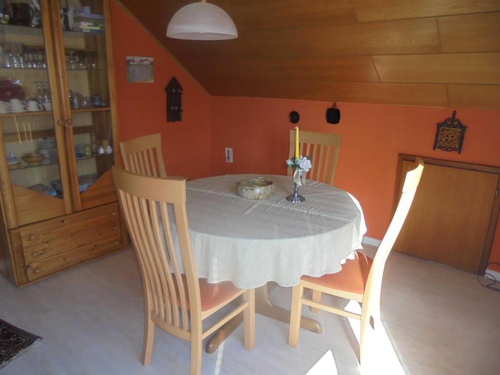 Krohn Traute photo 3