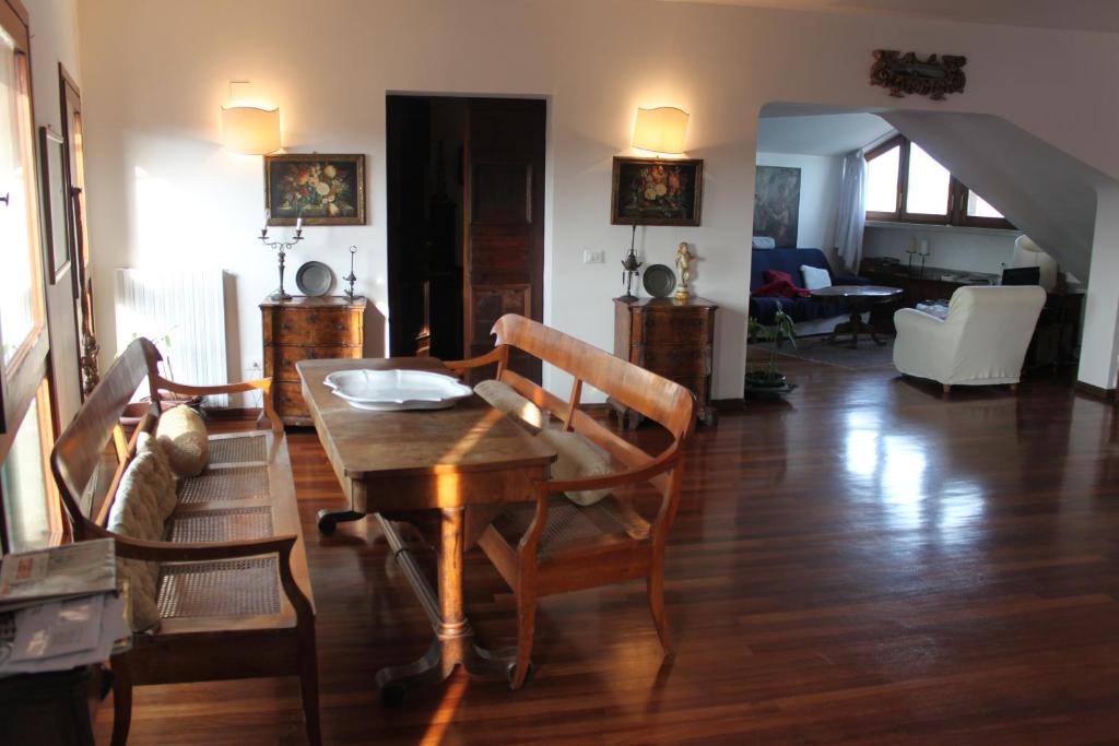 Mimi's loft photo 4