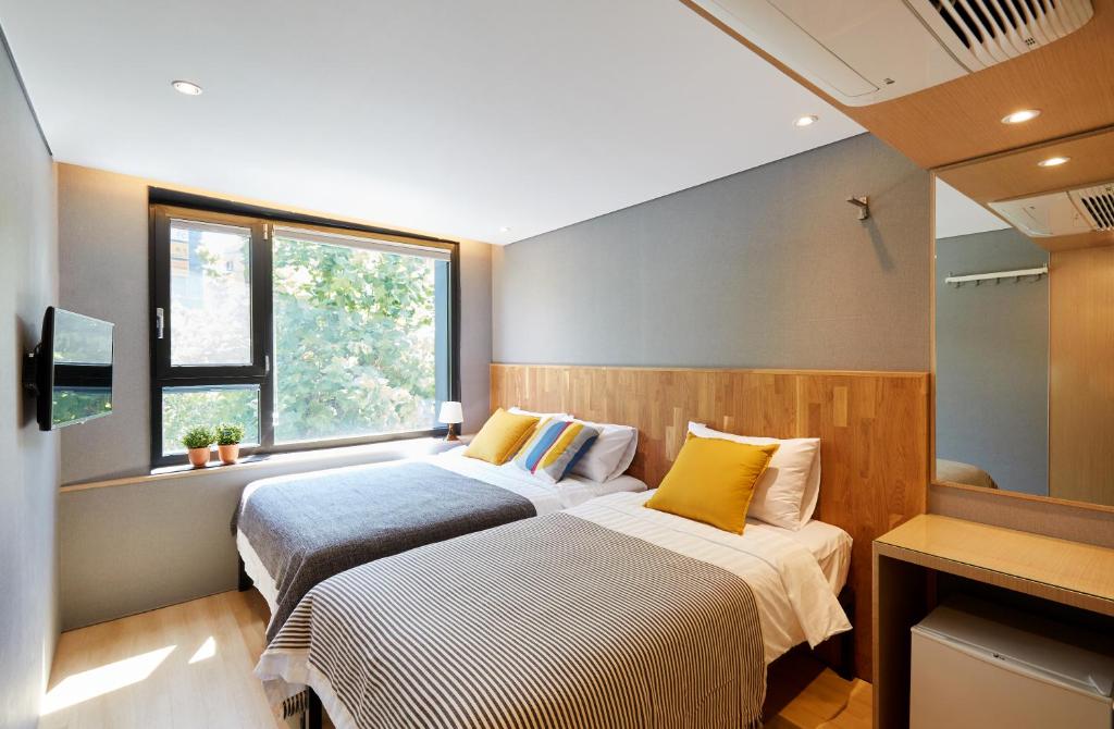 Hostel CLEO Seoul Hongdae photo 4