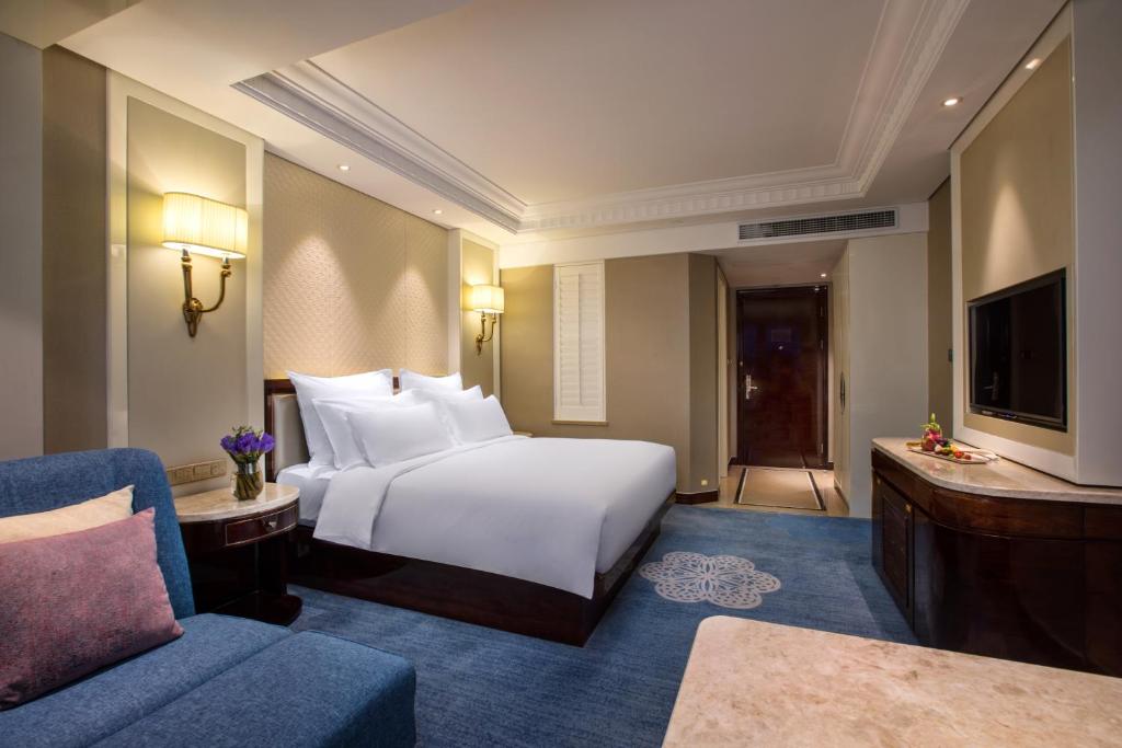 Двухместный (Номер Делюкс с кроватью размера «king-size» и видом на реку), Kasion International Hotel Yiwu