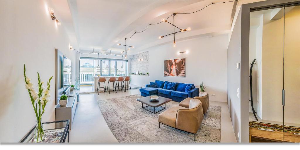 Сьюит (Суперлюкс в мансарде), LOFT Astoria
