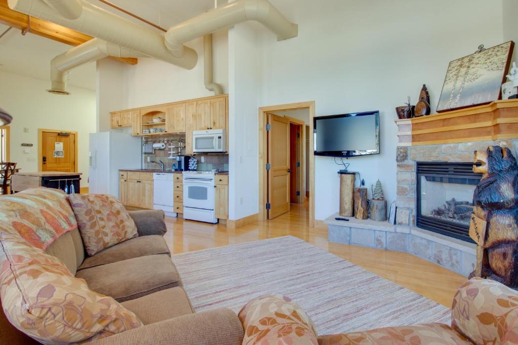 Loft of Estes Park - Permit #6059 photo 1