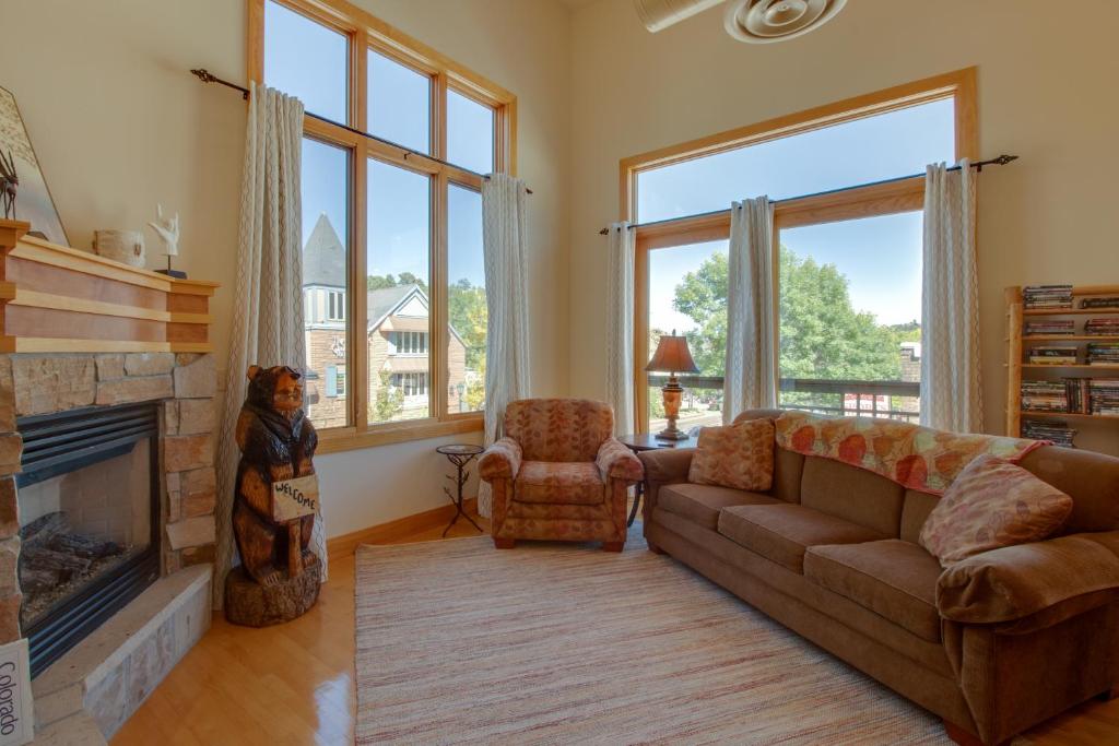 Loft of Estes Park - Permit #6059 photo 3