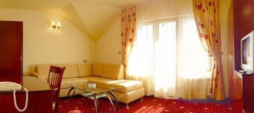 Сьюит (Семейный люкс (для 3 взрослых)), Martin Club Hotel