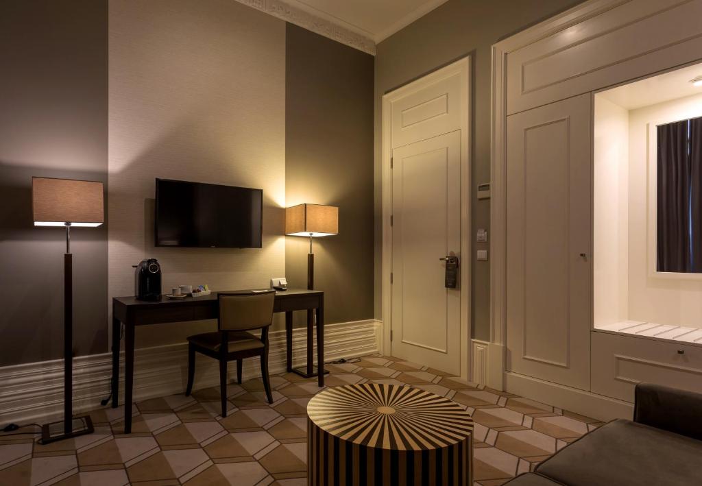 Двухместный (Улучшенный двухместный номер с 1 кроватью), Hotel Do Colegio