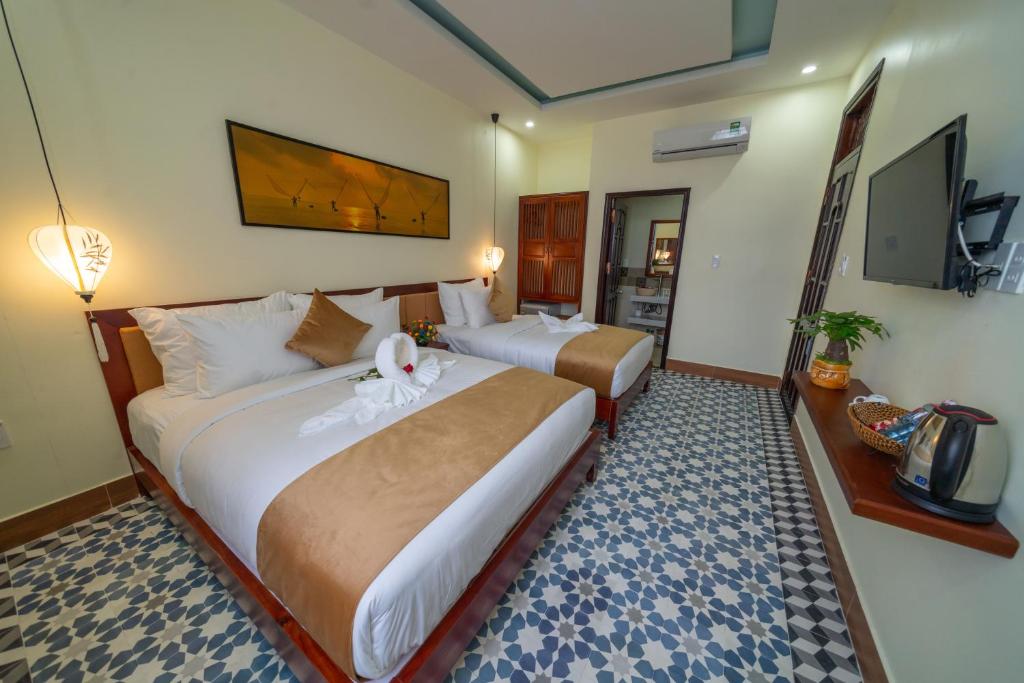 THE LAKE VILLA HOI AN