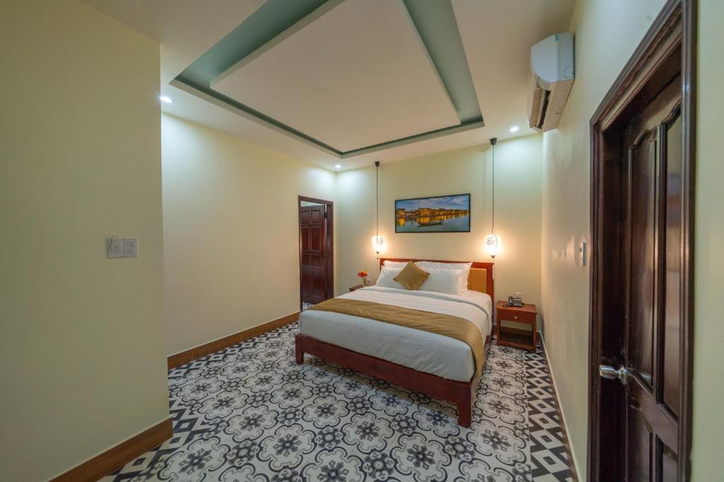 THE LAKE VILLA HOI AN