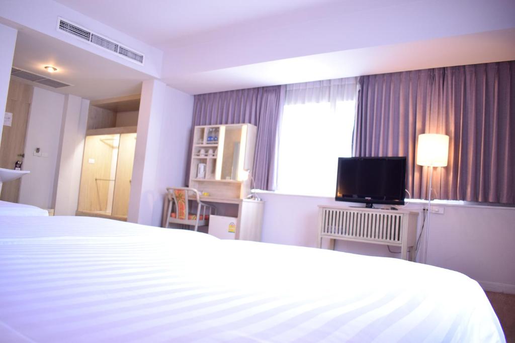 Трехместный (Трехместный номер Делюкс), Отель Trang Hotel Bangkok
