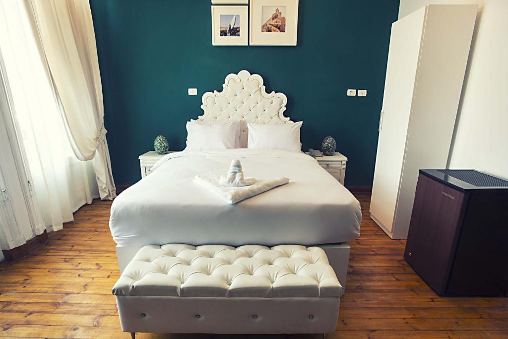 Tahrir Plaza Suites - Museum View photo 1