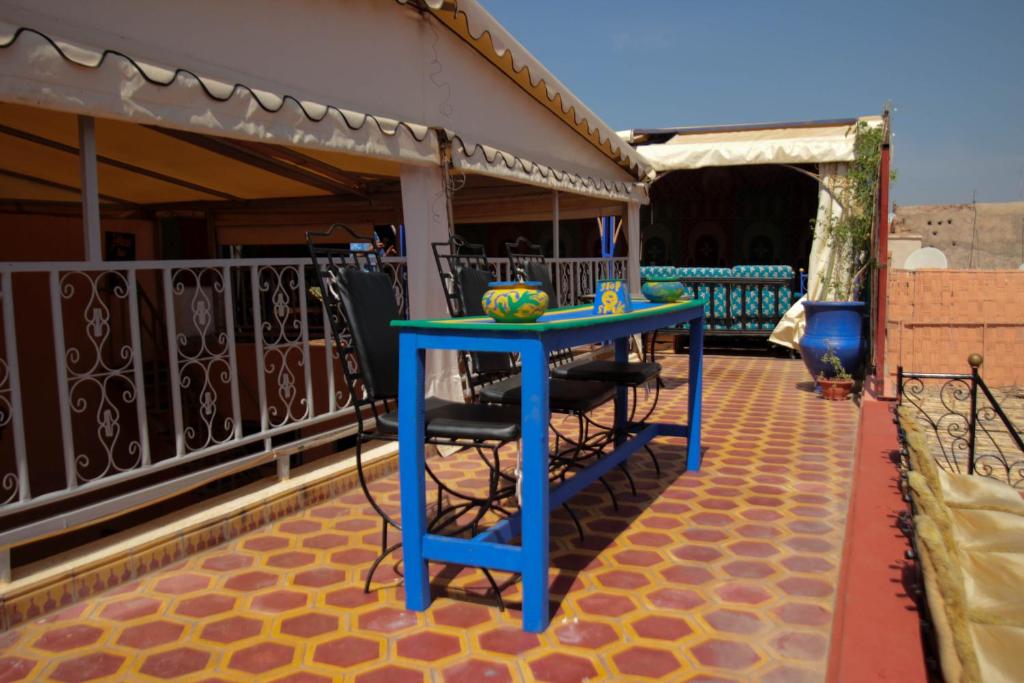 Двухместный (Двухместный номер с 1 кроватью и видом на бассейн), Kasbah Red Castel Hostel