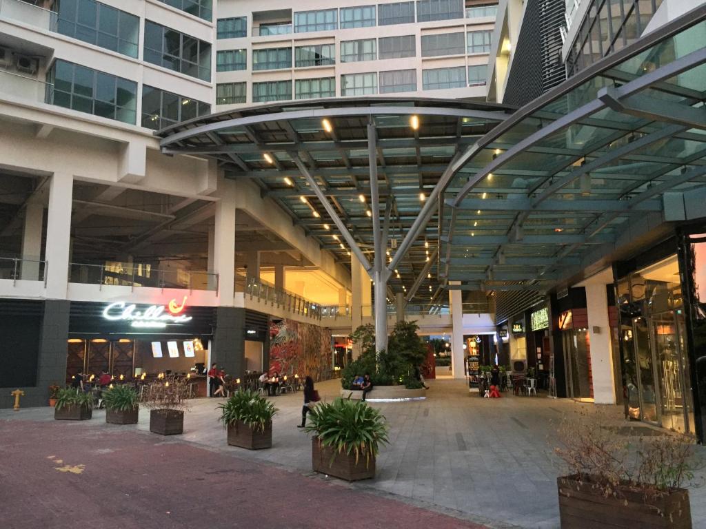 Borneo Coastal Residence @ IMAGO Mall photo 4