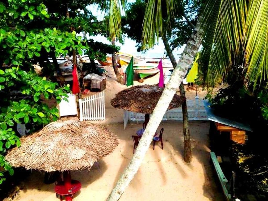 Parei Beach Inn photo 1