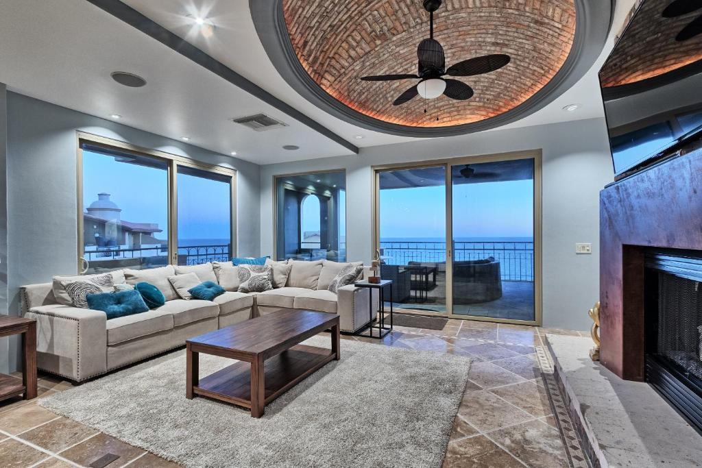 Amazing Penthouse at Bella Sirena with Views and Entertainment - 901-C photo 1