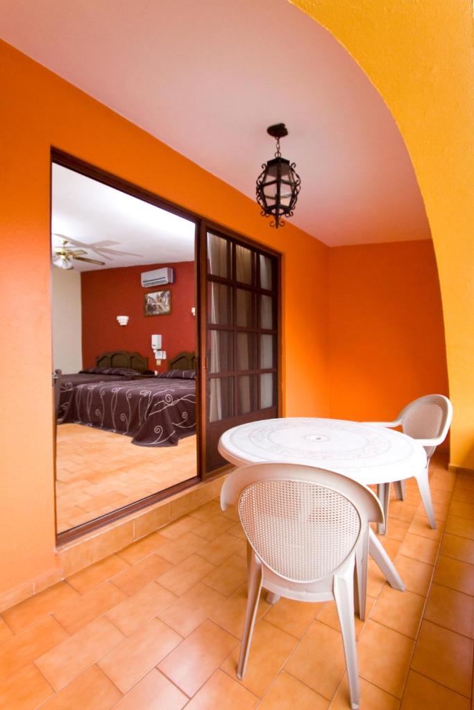 Hotel & Motel Hacienda Jiutepec photo 4