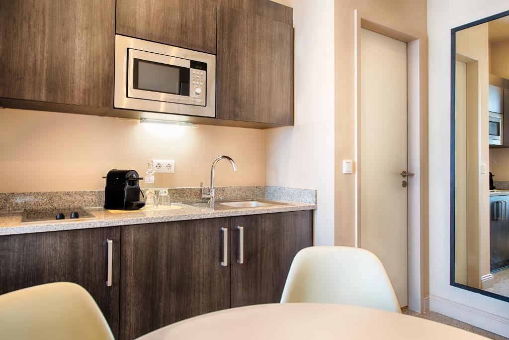 Апартаменты (Апартаменты «Комфорт»), Mondrian Suites Berlin am Checkpoint Charlie