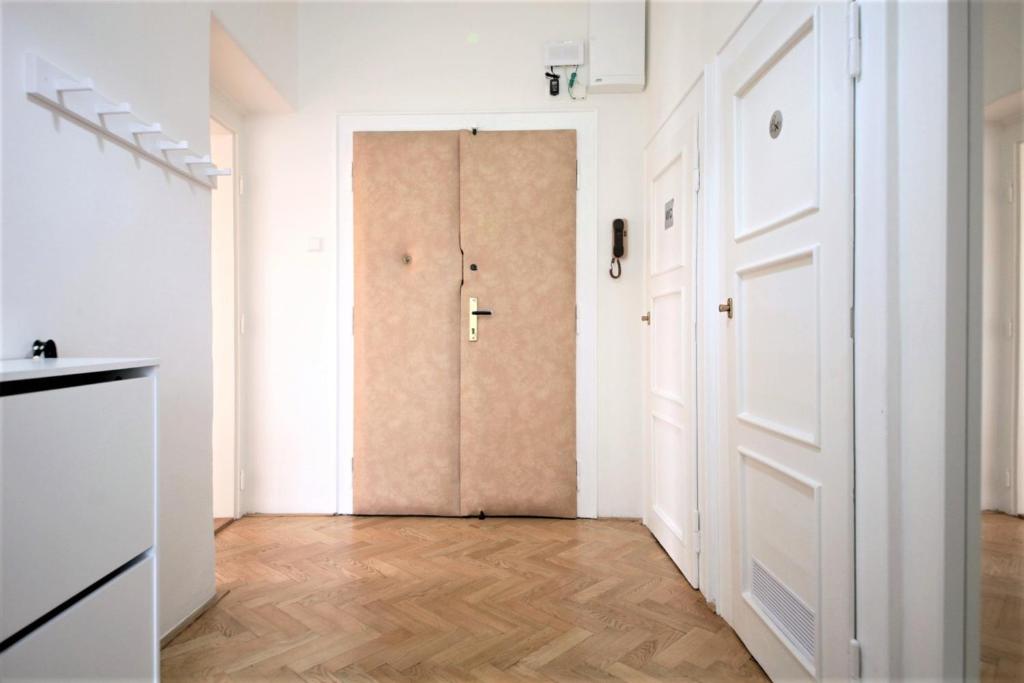 Апартаменты (Апартаменты с 3 спальнями), Апарт-отель Angel City