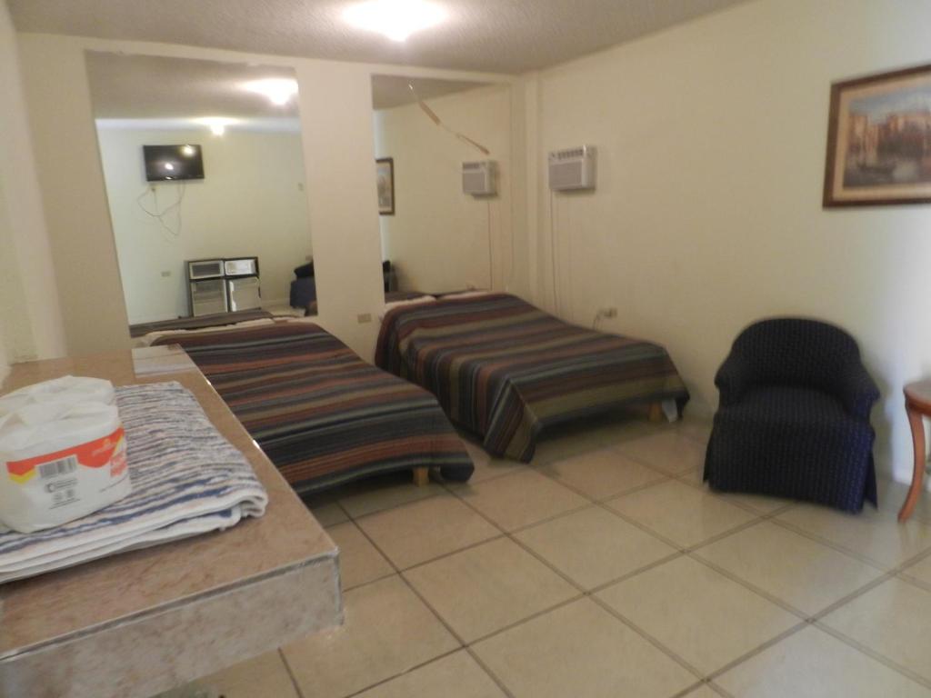 Consul Suites photo 4