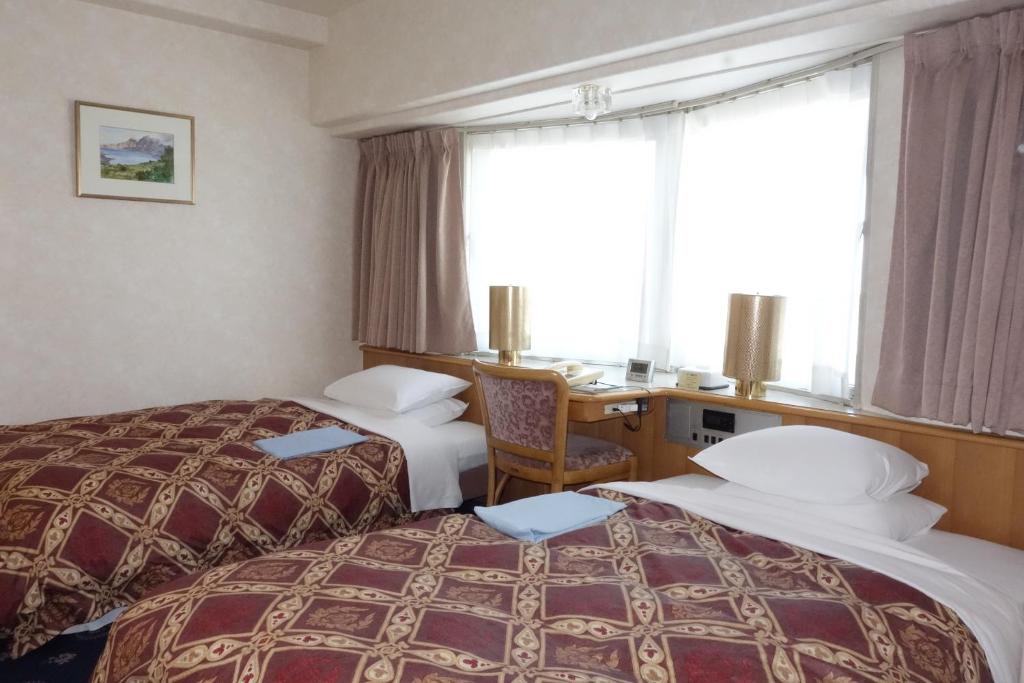 Hotel New Green Tsubame Sanjo photo 2