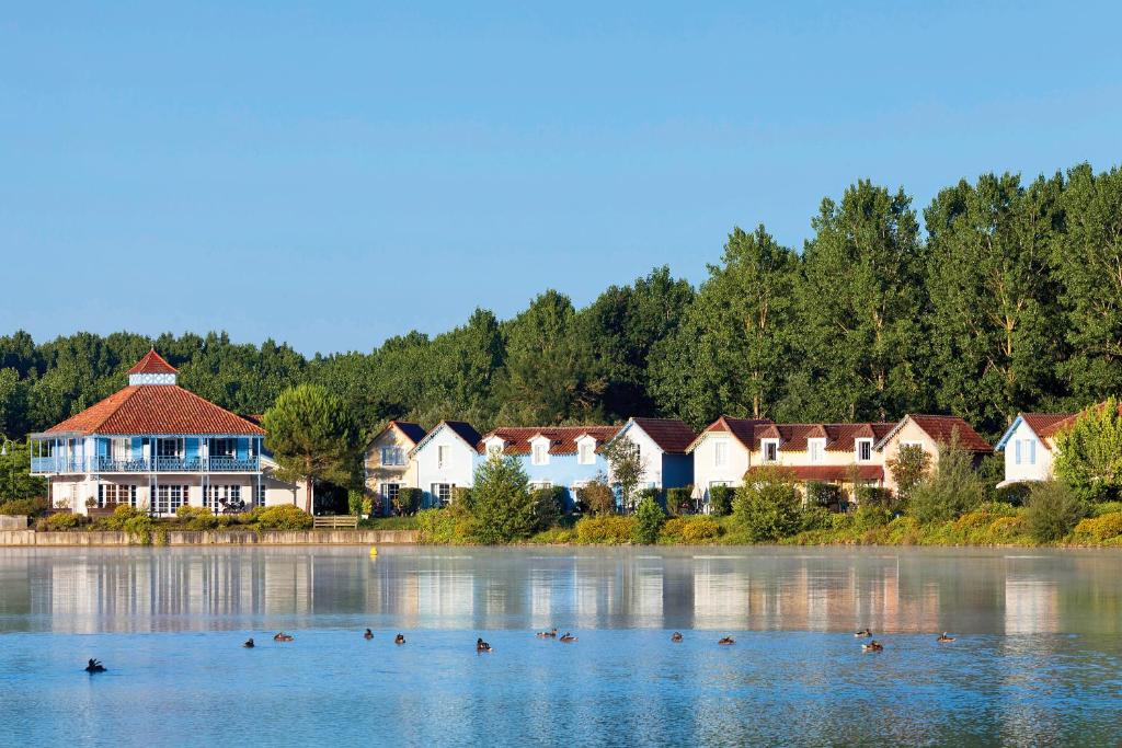 Residence Le Hameau du Lac - maeva Home photo 2
