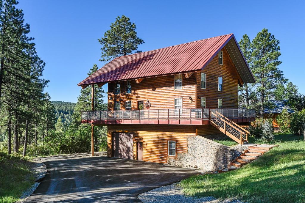 Red Top Lodge photo 2