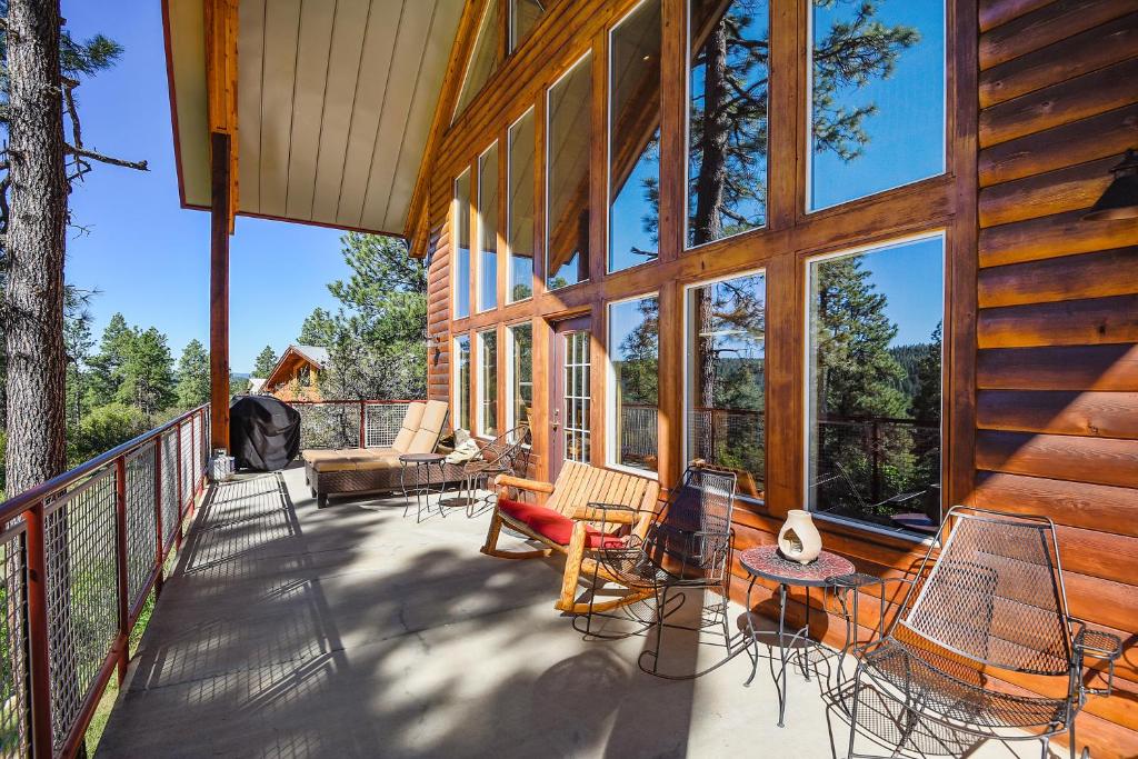 Red Top Lodge photo 1