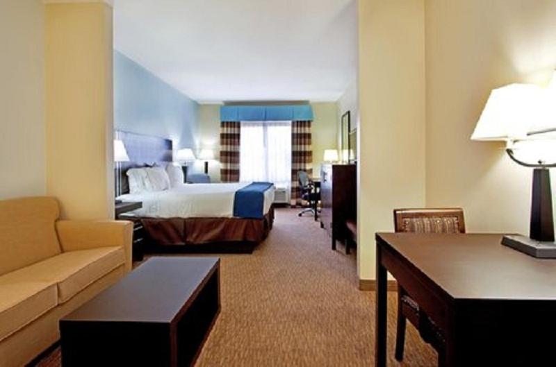 Holiday Inn Express - Eunice, an IHG Hotel photo 3