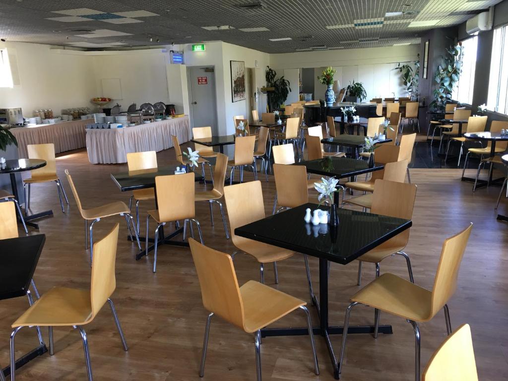 Devere Hotel photo 1