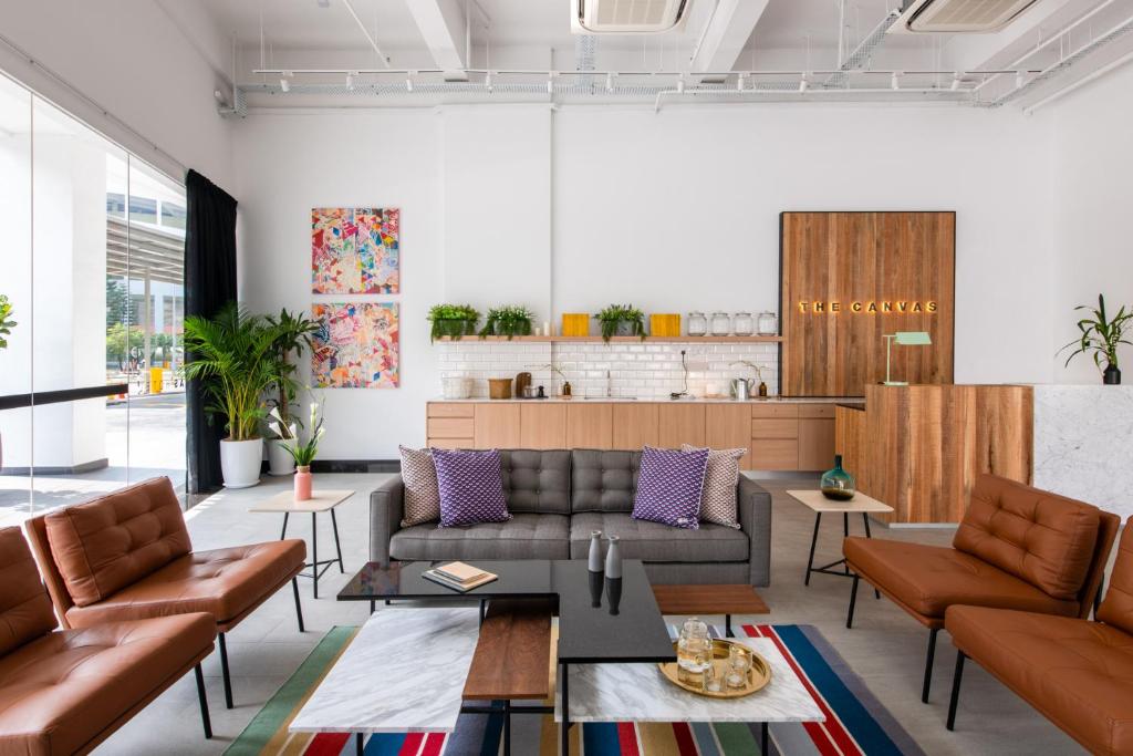 The Canvas Hotel photo 4