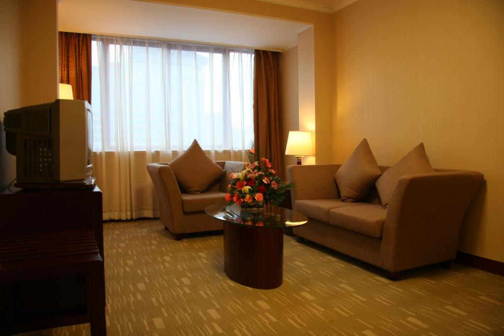 Сьюит (Mainland Chinese Citizen Only - Business Suite), Beijing Chong Wen Men Hotel
