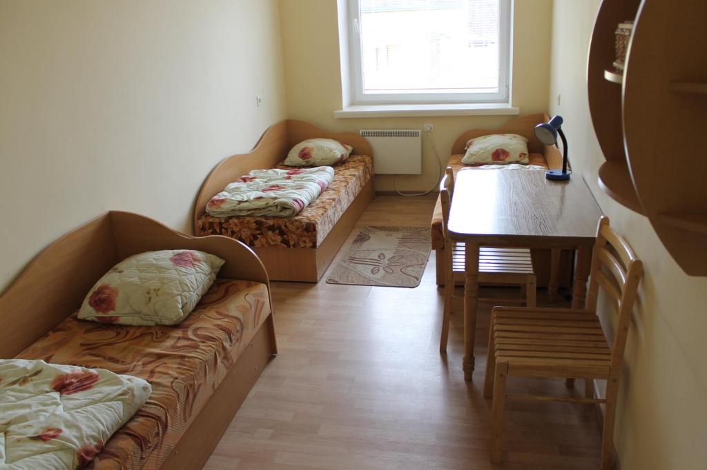 Трехместный (Трехместный номер с общей ванной комнатой), Fortuna Hostel
