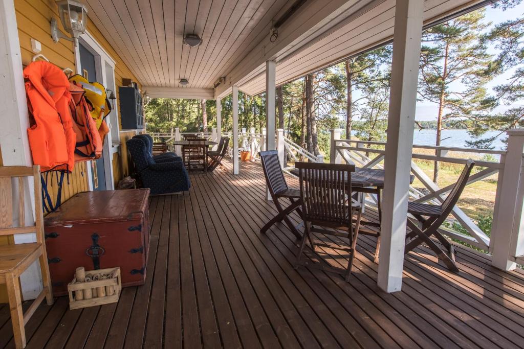 Villa Helga - Beachfront photo 3