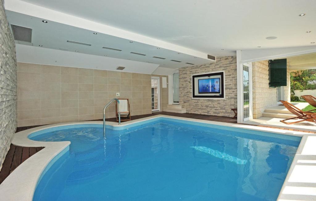Eco Eclectic Villa with pool photo 2