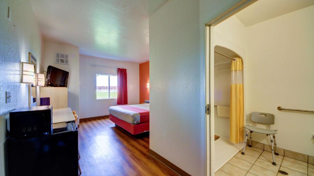Motel 6-El Reno, OK photo 4