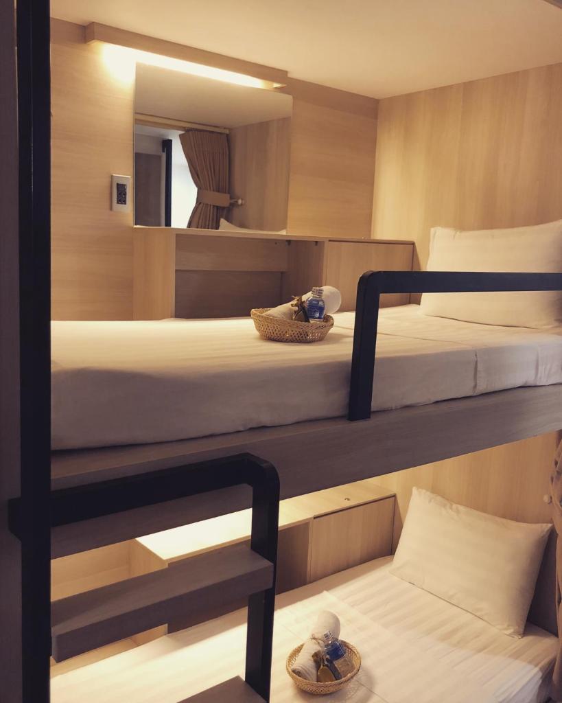 Toi's Travel Home Central