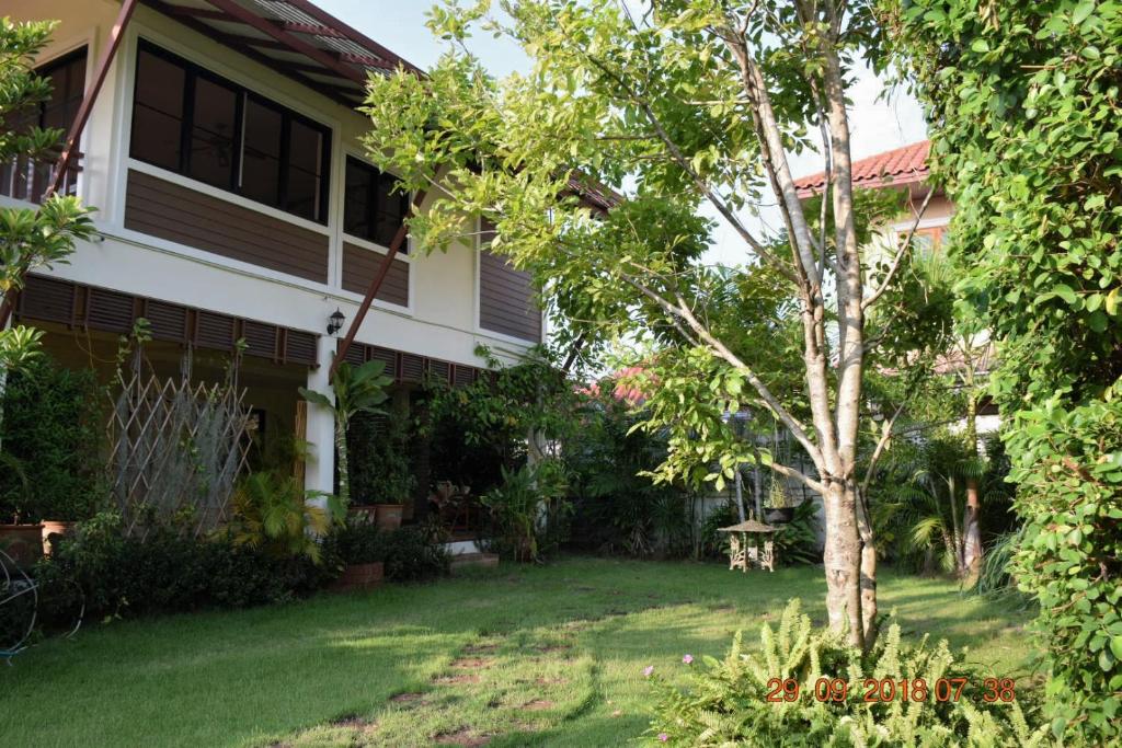 Rimtalay Angsila Guesthouse photo 2