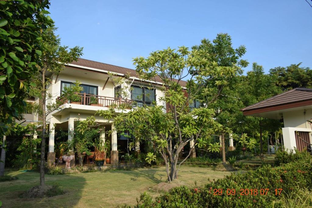 Rimtalay Angsila Guesthouse photo 1