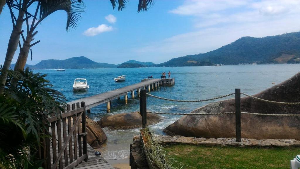 Apartamento em Condominio Fechado - Angra dos Reis - Piscina, Praia, Lazer photo 2