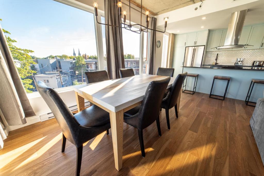 Aux Havres Urbains - Le Penthouse de la 3ième Avenue photo 2
