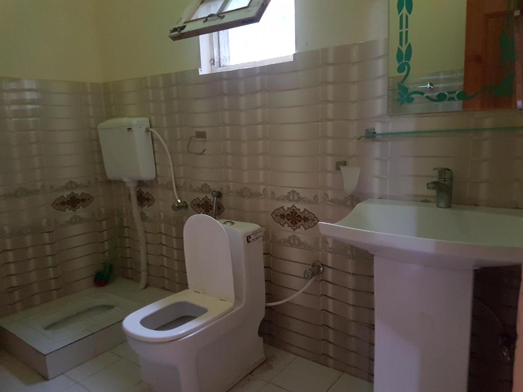 Heaven Rose Hotel Khanian photo 1